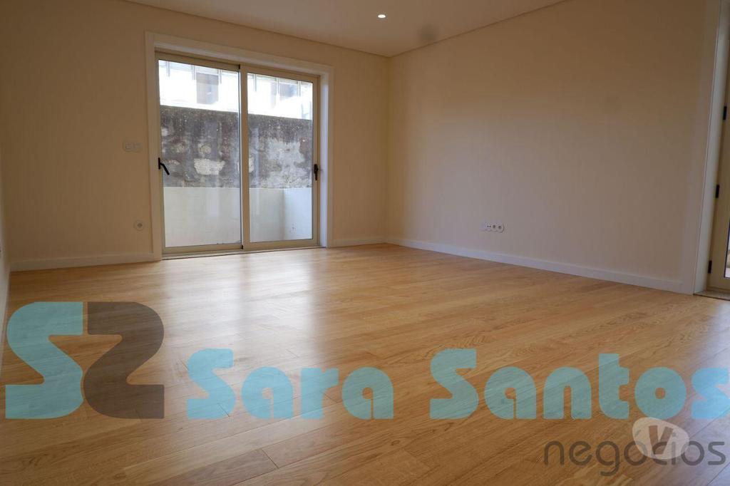 Apartamentos a venda Porto - Fotos para T3 Renovado C Terraço e Garagem Individual á Boavista-Porto
