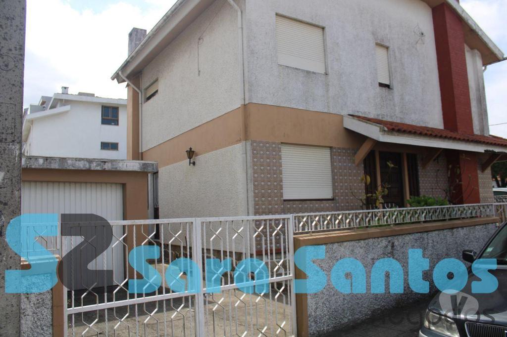 Apartamentos a venda Vila Nova de Gaia - Fotos para Moradia T4 C Terreno e 2 Garagens Individuais- Madalena (SS0919)