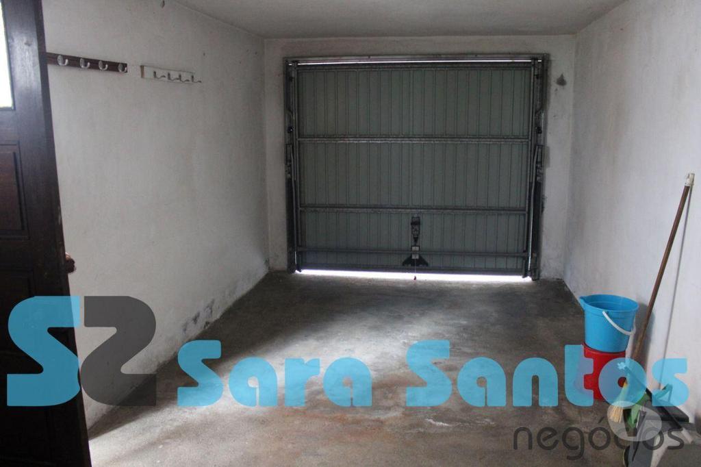 Apartamentos a venda Vila Nova de Gaia - Fotos para Moradia T4 C Terreno e 2 Garagens Individuais- Madalena (SS0920)