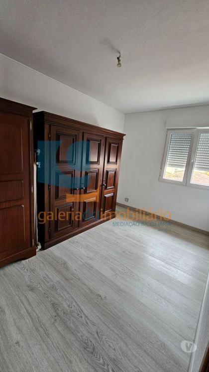 Casas e apartamentos - venda - Fotos para Moradia V4 Riachos - Torres Novas. Excelente Localização