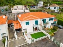 Moradia T3 Jardim Botânico Funchal - Vistas mar e Baia