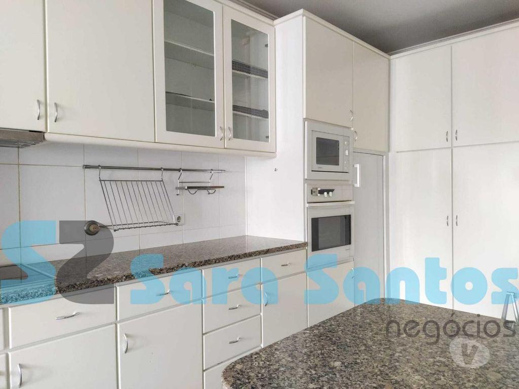 Apartamentos a venda Vila Nova de Gaia - Fotos para T3 Luxo J. Camilo C Garagem Ind. 4 Carros-Gaia (SS0908)