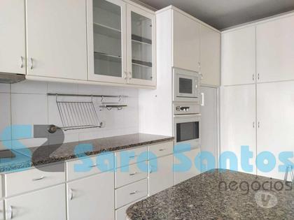 Casas para vender - Fotos para T3 Luxo J. Camilo C Garagem Ind. 4 Carros-Gaia (SS0908)