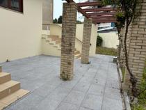 Magnífica Moradia 4 frentes 2 suites garagem 4 carros a 350m...