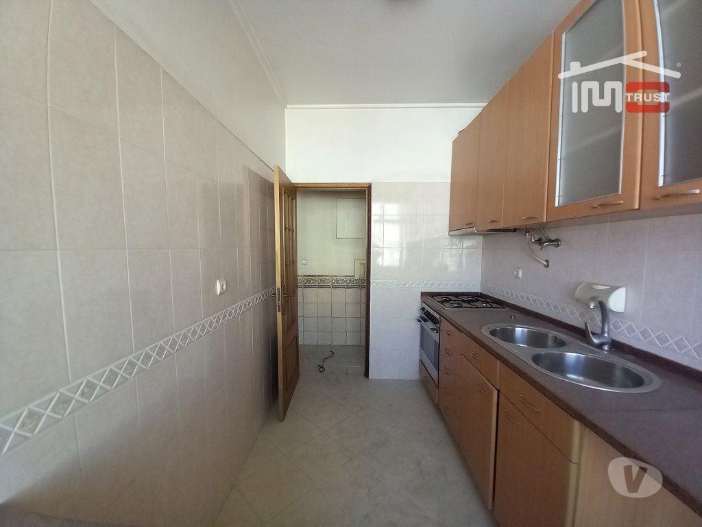 Apartamentos a venda Seixal - Fotos para Seixal-Apartamento T2 Corroios - Vista Rio - 364 (6-A-001047)