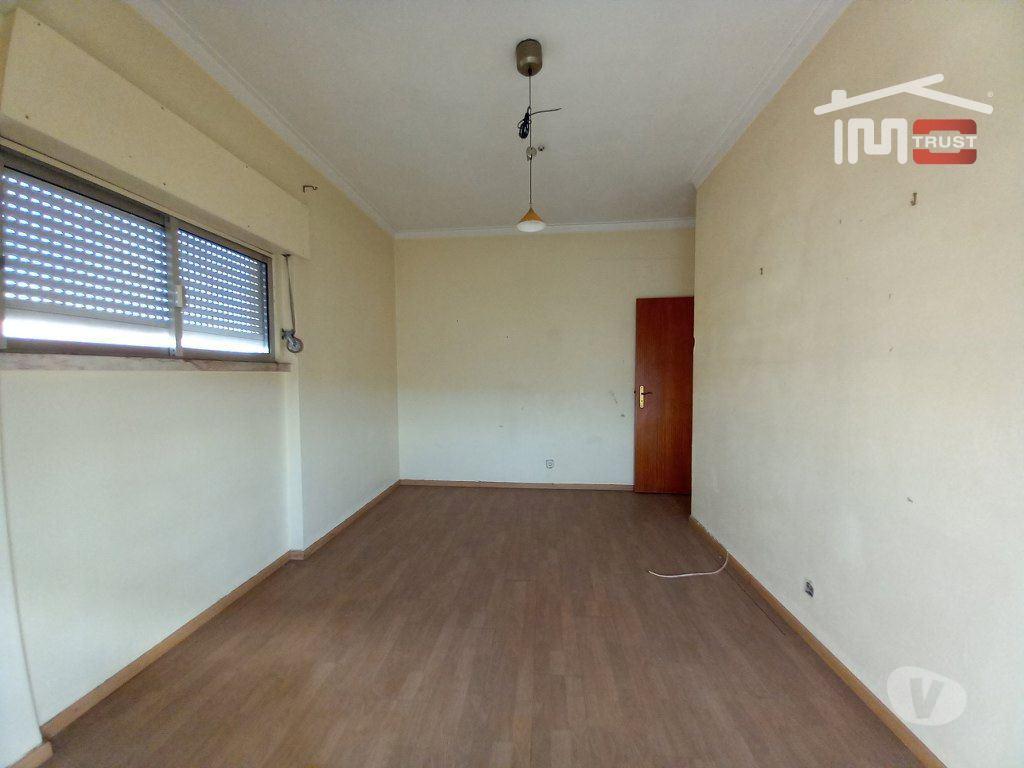 Apartamentos a venda Seixal - Fotos para Seixal-Apartamento T2 Corroios - Vista Rio - 364 (6-A-001047)