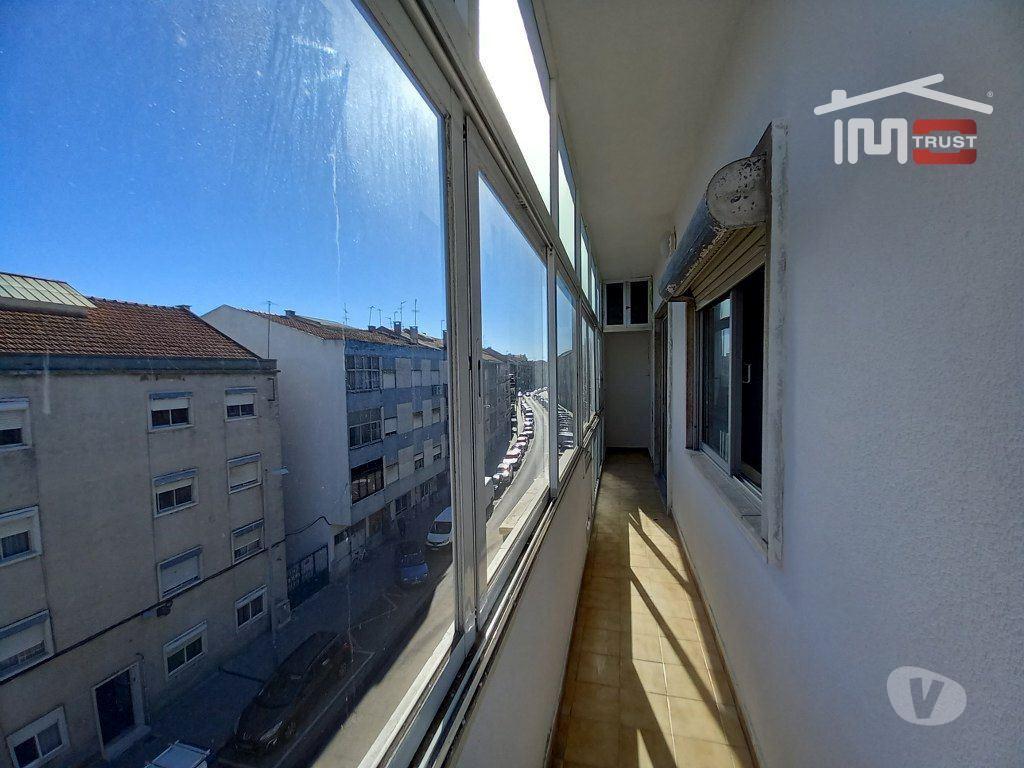 Apartamentos a venda Seixal - Fotos para Seixal-Apartamento T3 c Marquize - Fogueteiro - 325 (6-A-000947)