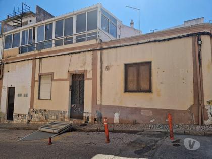 Casas a venda - Fotos para Portimao-Moradia T5 para recuperar, Portimão Centro (VLM 00241)