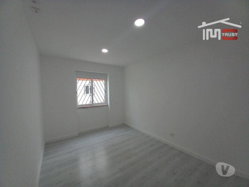 Apartamentos a venda Mafra - Fotos para Apartamento T2 R ch com logradouro, Remodelado - Ericeira - 248
