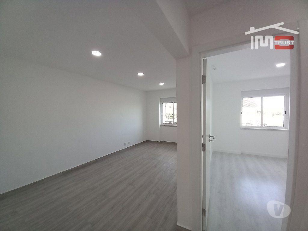 Apartamentos a venda Mafra - Fotos para Apartamento T2 R ch com logradouro, Remodelado - Ericeira - 248