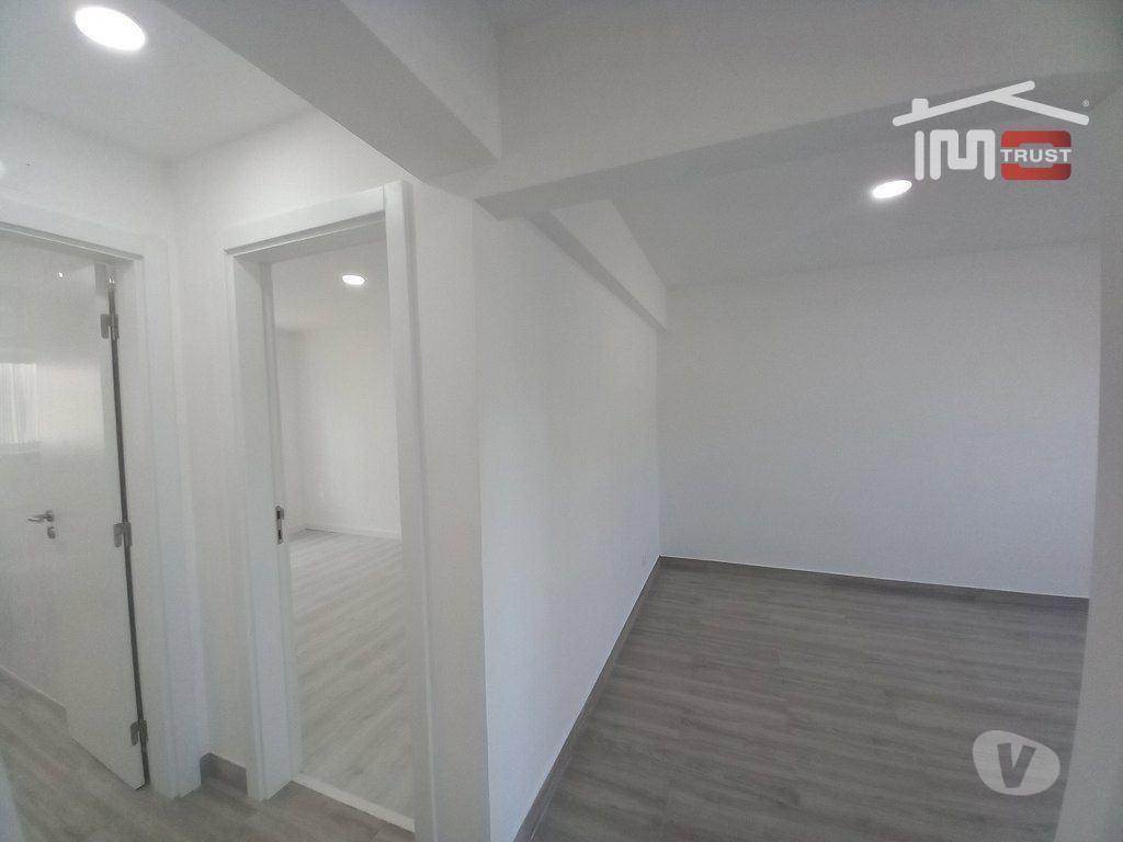 Apartamentos a venda Mafra - Fotos para Apartamento T2 R ch com logradouro, Remodelado - Ericeira - 248
