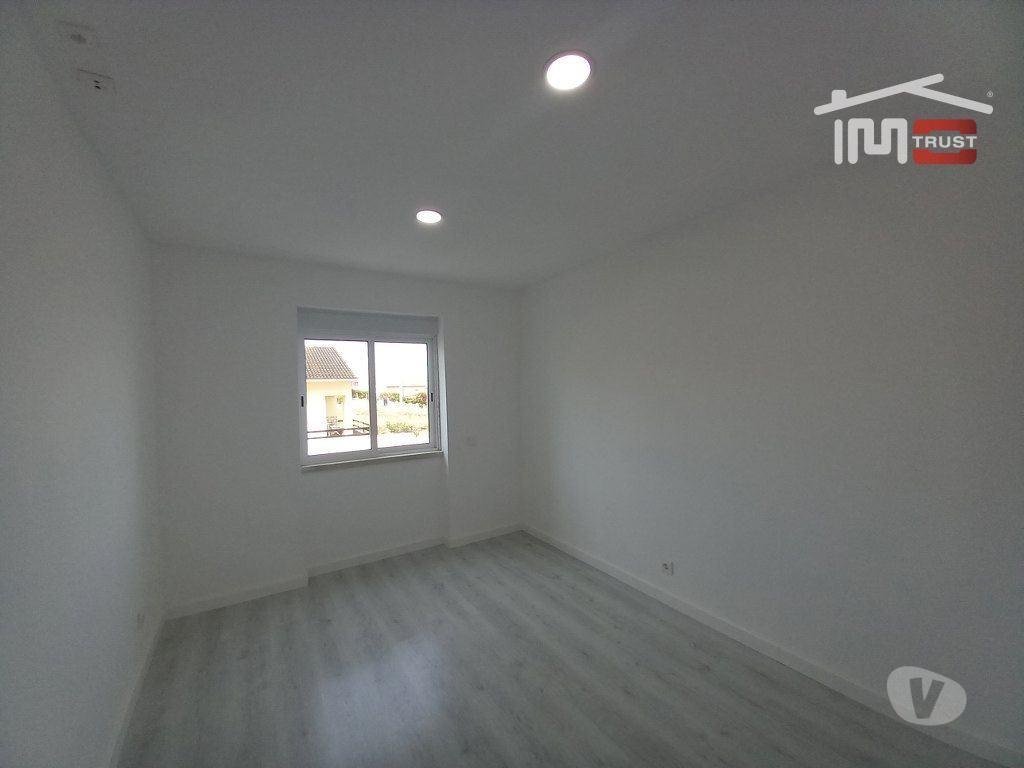 Apartamentos a venda Mafra - Fotos para Apartamento T2 R ch com logradouro, Remodelado - Ericeira - 248