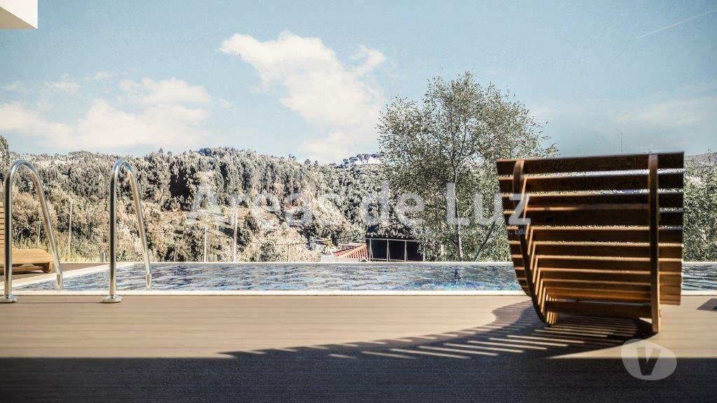 Apartamentos a venda Leiria - Fotos para Moradia Unifamiliar com Piscina - Perto de Leiria (3513 24)