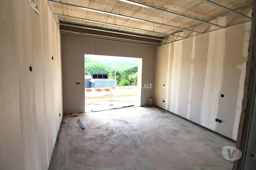 Apartamentos a venda Leiria - Fotos para Moradia Unifamiliar com Piscina - Perto de Leiria (3513 24)