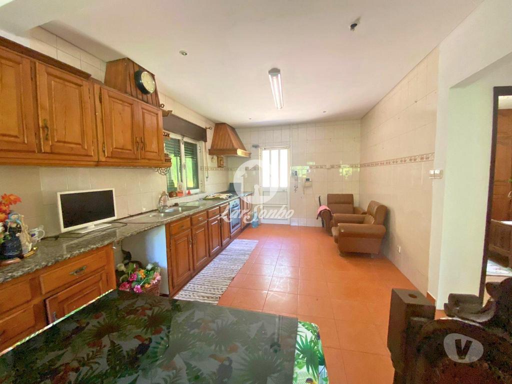 Apartamentos a venda Barcelos - Fotos para Barcelos-Moradia com jardim em Barcelos (265-M-01553)