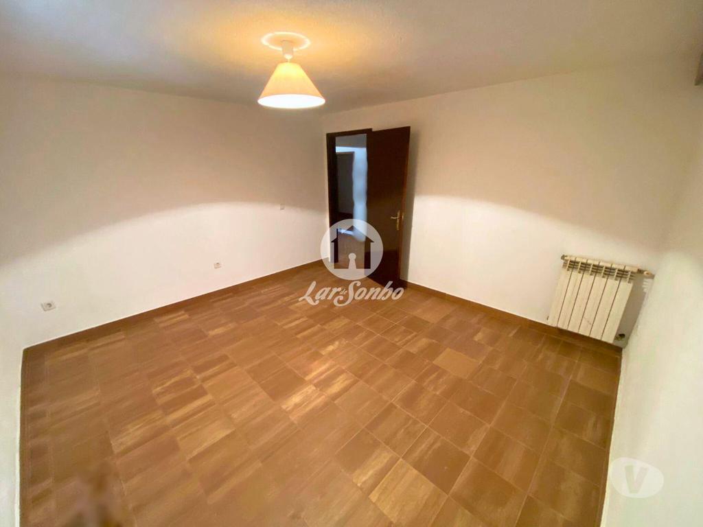 Apartamentos a venda Barcelos - Fotos para Barcelos-Moradia com jardim em Barcelos (265-M-01553)