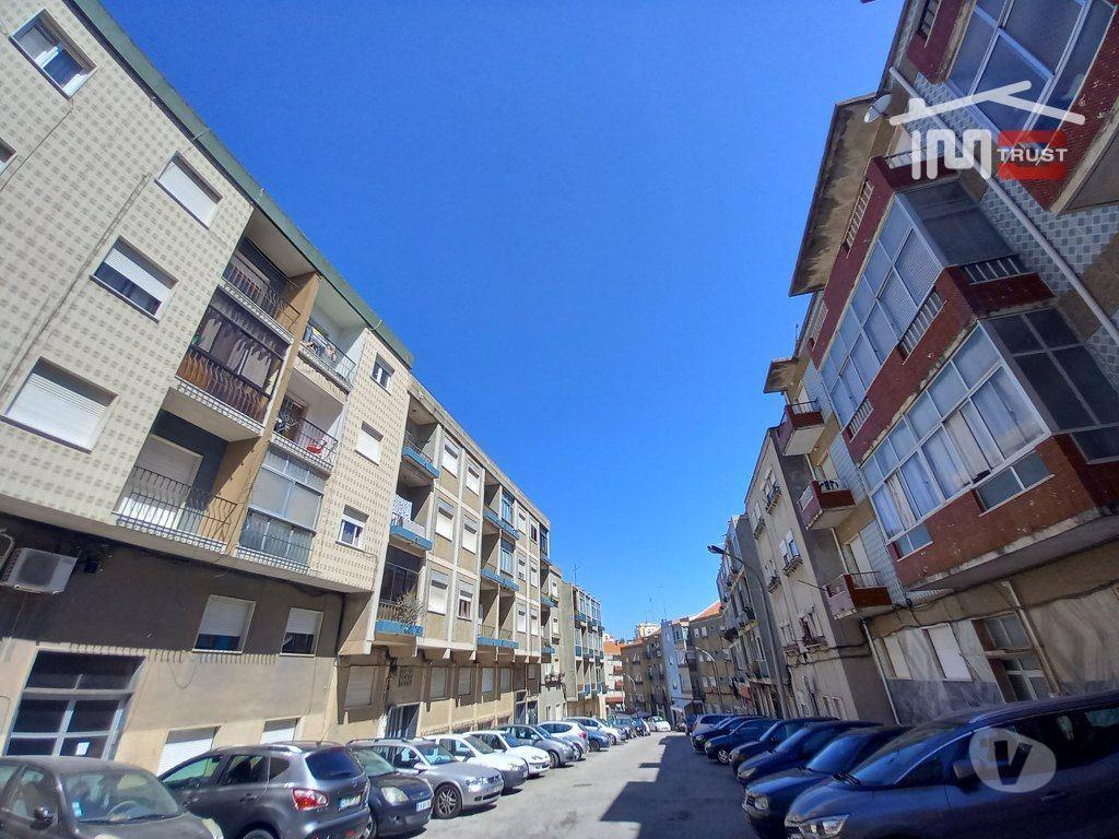 Apartamentos a venda Setúbal - Fotos para T2 Setúbal 2ºandar - Imóvel em Remodelação - 353 (6-A-001046)