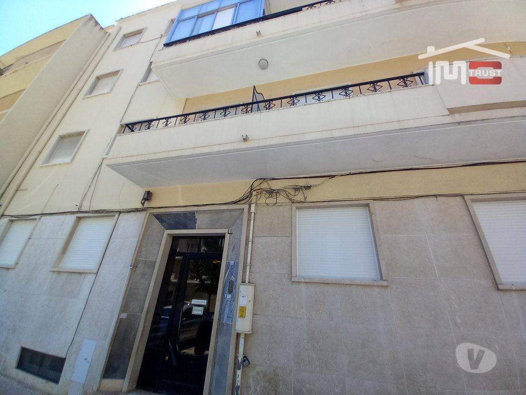 Apartamentos a venda Setúbal - Fotos para Setubal-T2 Totalmente Remodelado em Setúbal - 352 (6-A-001048)