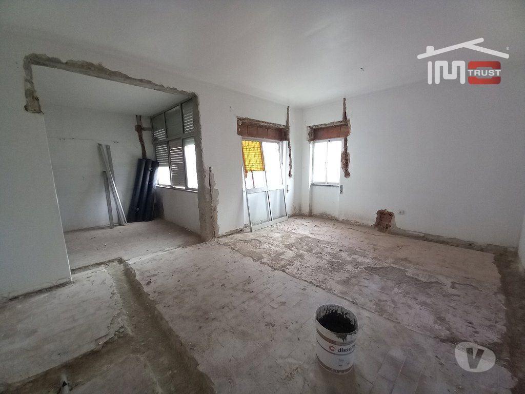 Apartamentos a venda Moita - Fotos para Apartamento T2 Remodelado 1ºandar - Baixa da Banheira