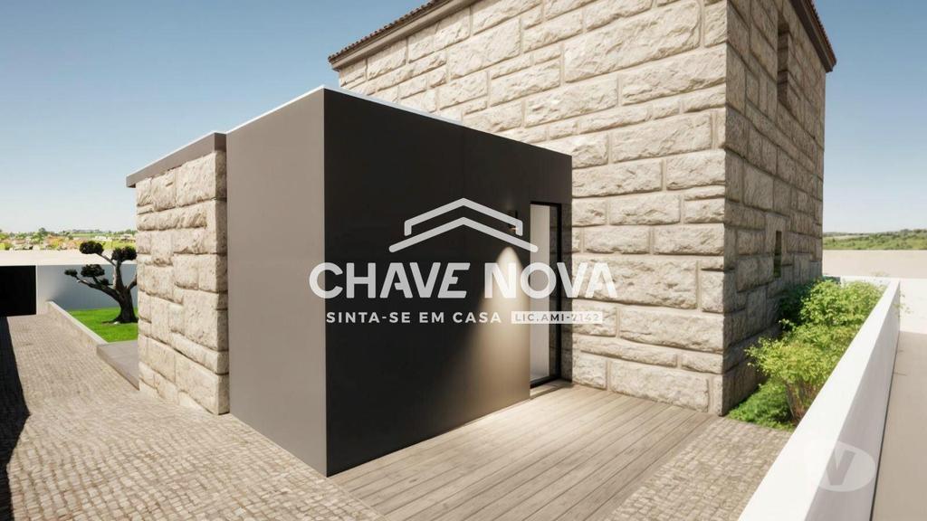 Apartamentos a venda Paços de Ferreira - Fotos para Pacos-de-ferreira-Moradia T2+1 - Seroa, Porto (MAI 02180)