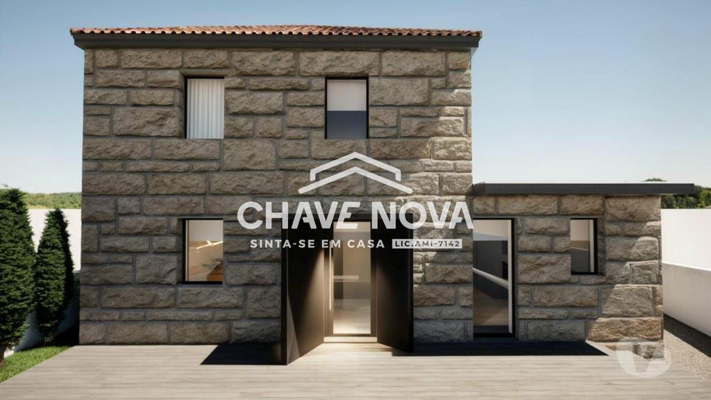 Apartamentos a venda Paços de Ferreira - Fotos para Pacos-de-ferreira-Moradia T2+1 - Seroa, Porto (MAI 02180)