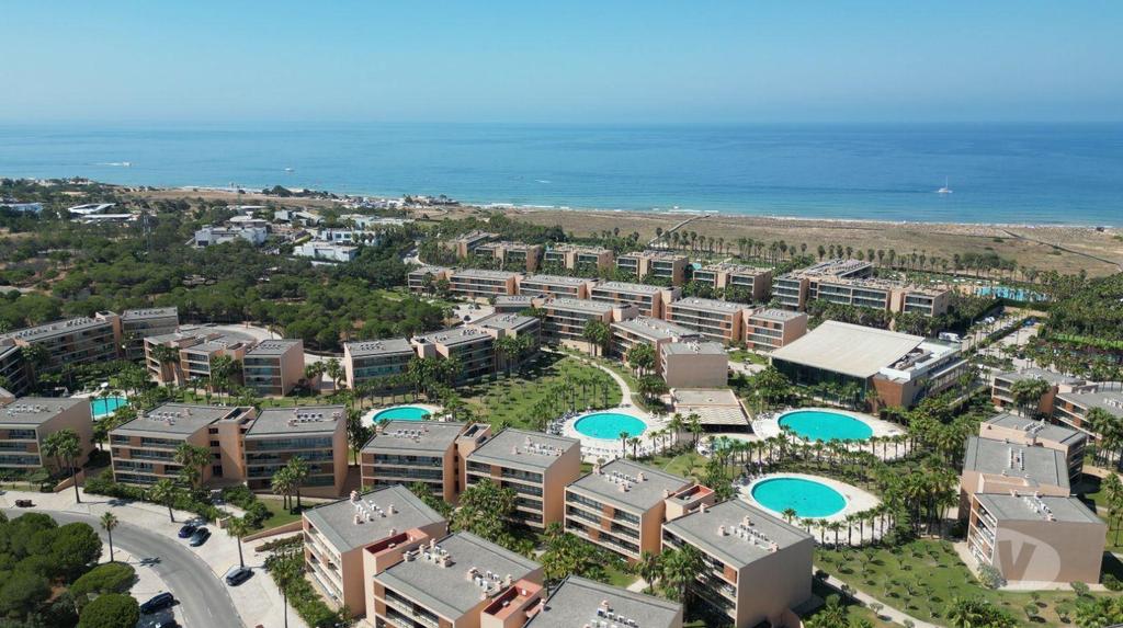Apartamentos a venda Albufeira - Fotos para Moradia V3 Espetacular na Herdade dos Salgados com Piscina -