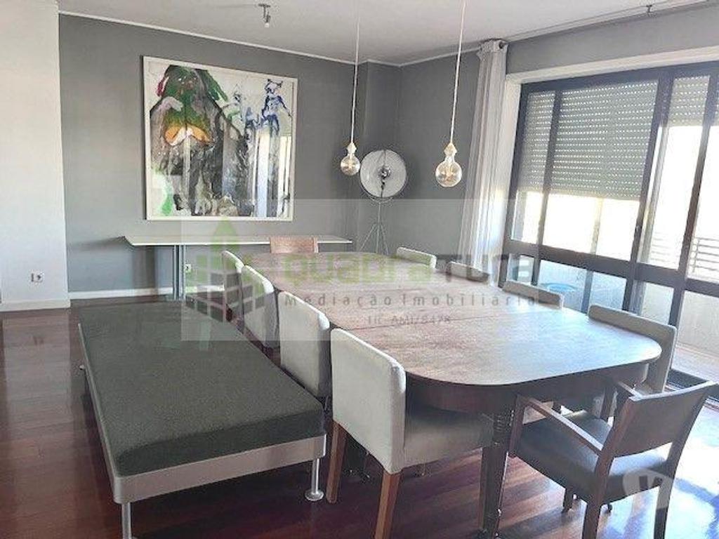 Imóveis para alugar Porto - Fotos para Apartamento T4+1 Rua do Pinheiro Manso 2 frentes 3...