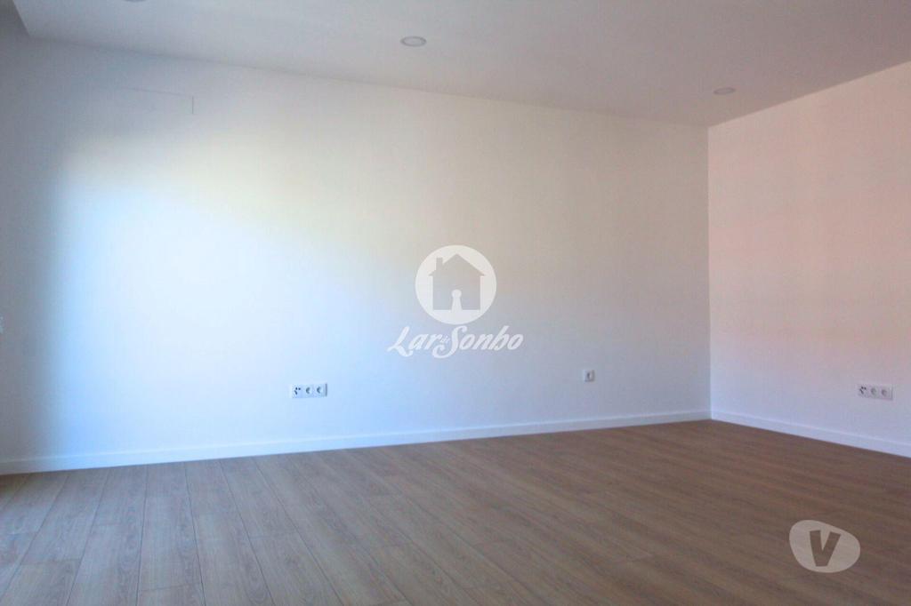 Apartamentos a venda Barcelos - Fotos para Apartamento T3 no centro da cidade de Barcelos com garagem