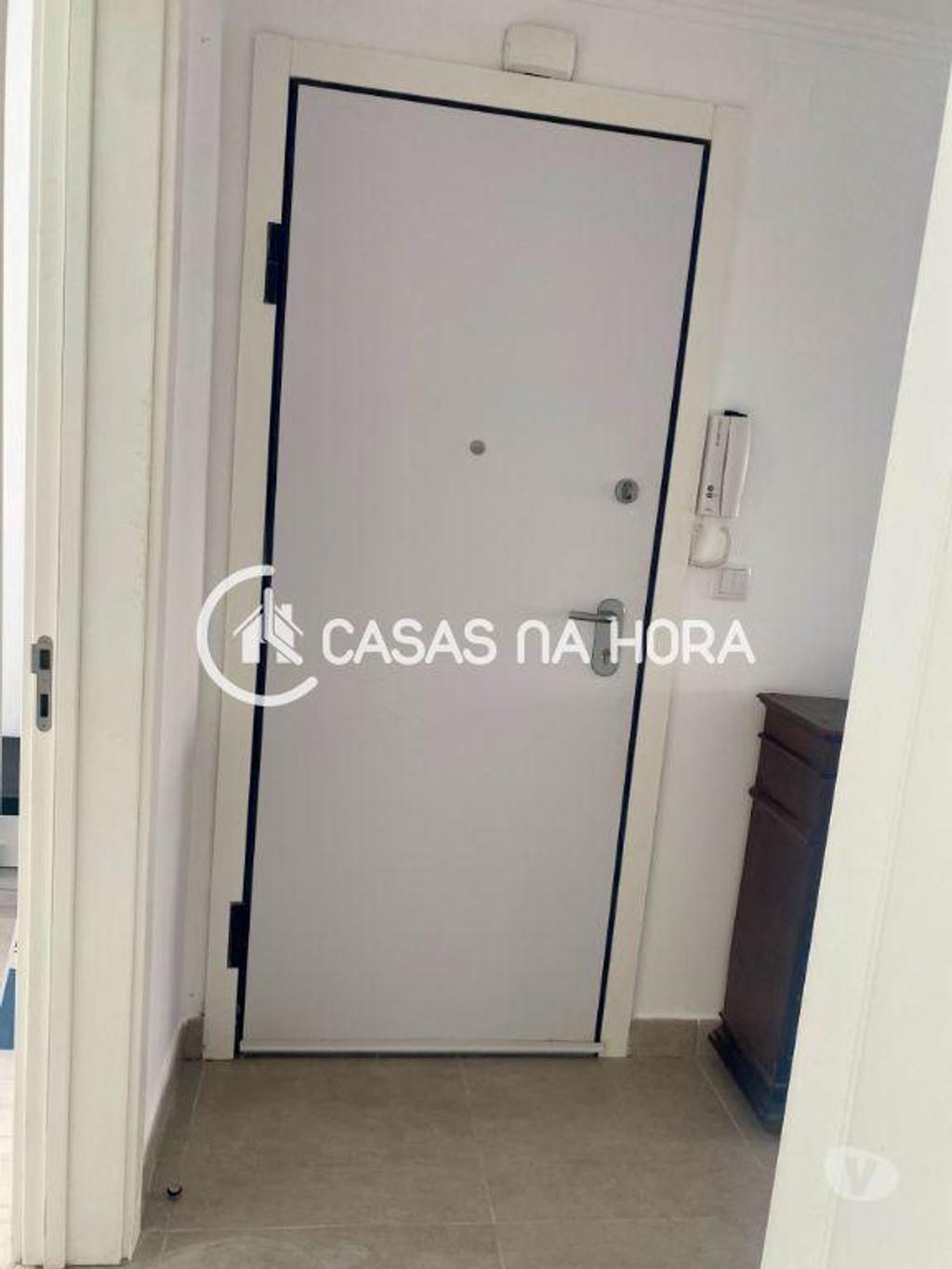 Imóveis para alugar Almada - Fotos para T2 Remodelado Equipado e com Suite na Cova da Piedade (junto...