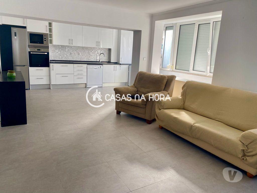 Imóveis para alugar Almada - Fotos para T2 Remodelado Equipado e com Suite na Cova da Piedade (junto...