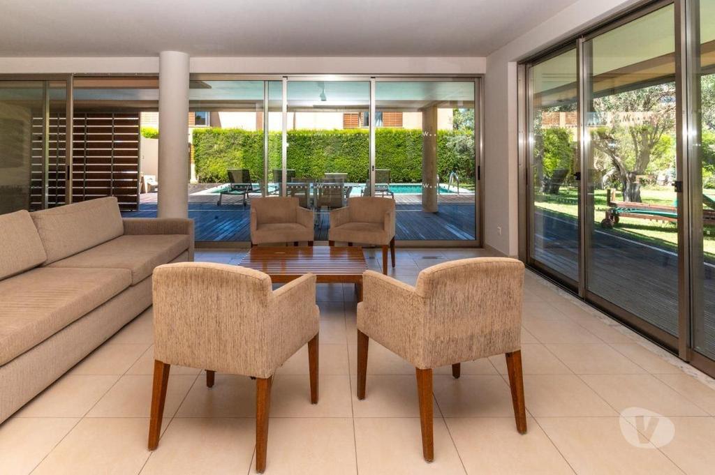 Apartamentos a venda Albufeira - Fotos para Luxuosa Moradia de V4 na Herdade dos Salgados com Piscina -