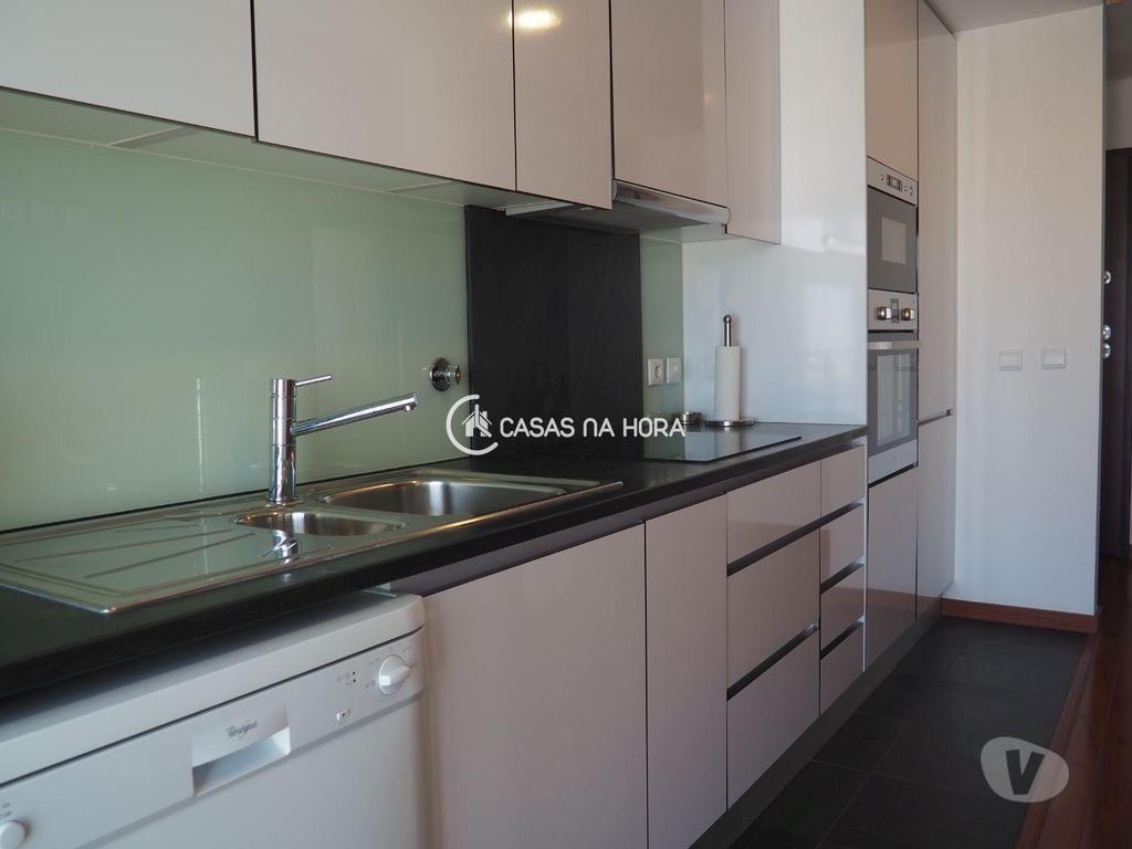 Apartamentos a venda Mafra - Fotos para Luxuoso apartamento T1 na Venda do Pinheiro (queluz A 00003)