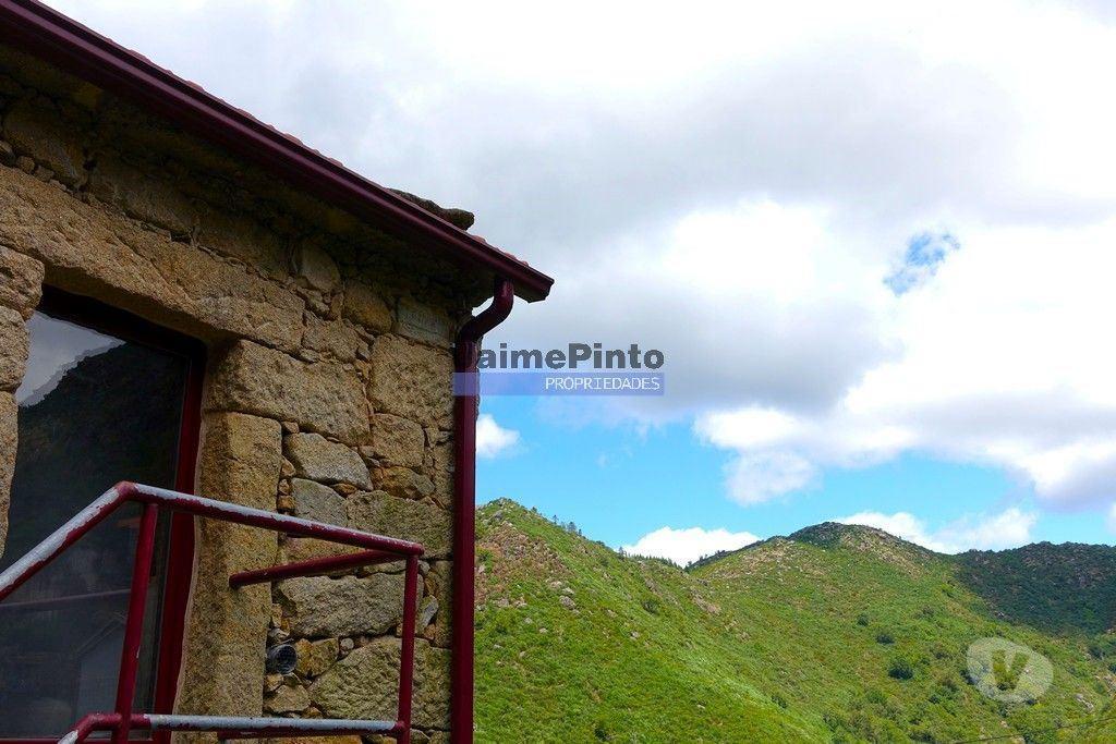 Apartamentos a venda Arcos de Valdevez - Fotos para Casa de Montanha, 3 quartos, piscina exterior. Portugal, Viana