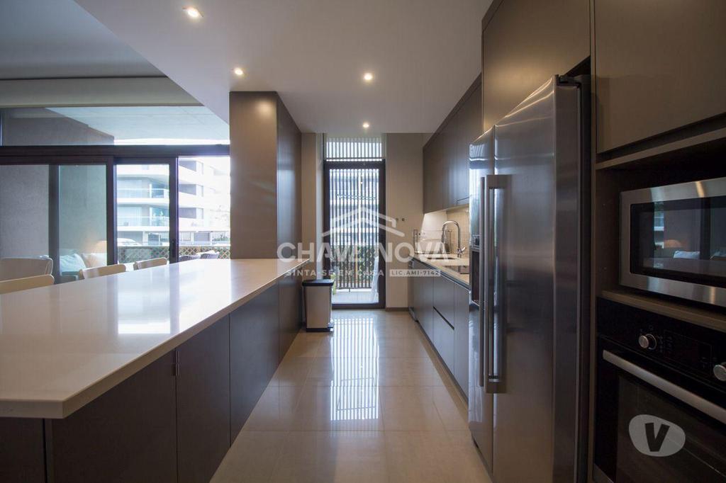 Apartamentos a venda Vila Nova de Gaia - Fotos para Apartamento T3 na primeira linha do mar em Canidelo, (GRJ 00127)