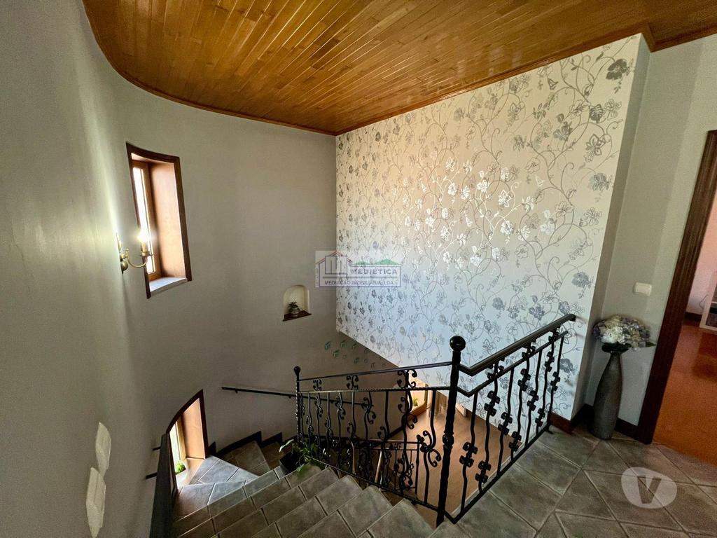 Apartamentos a venda Alfândega da Fé - Fotos para Alfandega-da-fe-Moradia T4 de Luxo em Alfândega da Fé (M 00426)