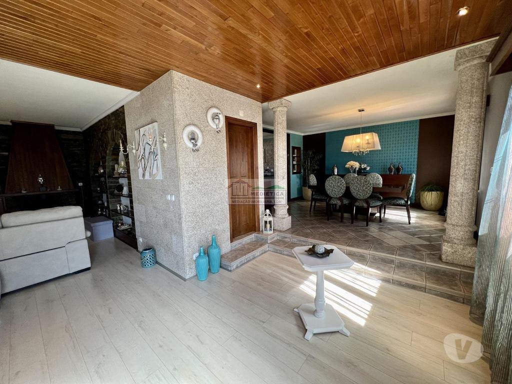 Apartamentos a venda Alfândega da Fé - Fotos para Alfandega-da-fe-Moradia T4 de Luxo em Alfândega da Fé (M 00426)