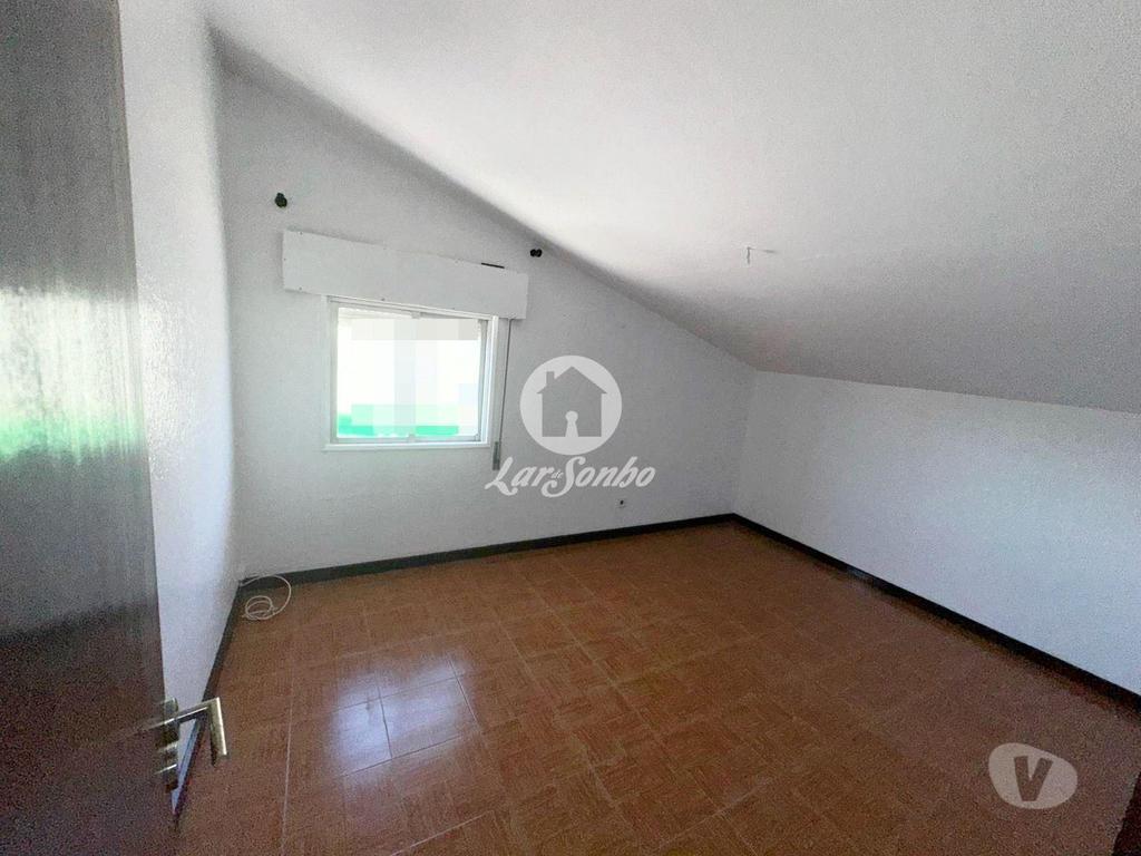 Apartamentos a venda Vila do Conde - Fotos para Andar Moradia T4 a 600m da praia das Caxinas em Vila do Conde