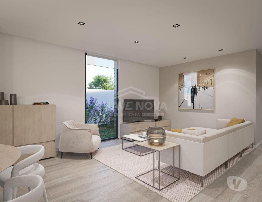 Apartamentos a venda Aveiro - Fotos para Aveiro-Moradia T4, nova, em Aradas, Aveiro (AVR 00546)