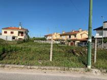 Terreno em Pedroso para Construção de moradia de gaveto.