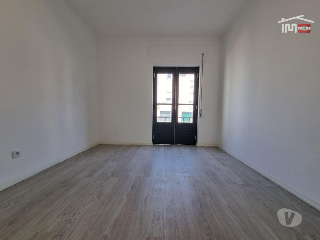 Apartamentos a venda Torres Novas - Fotos para Andar moradia, recuperado, para venda, Torres Novas - Torres