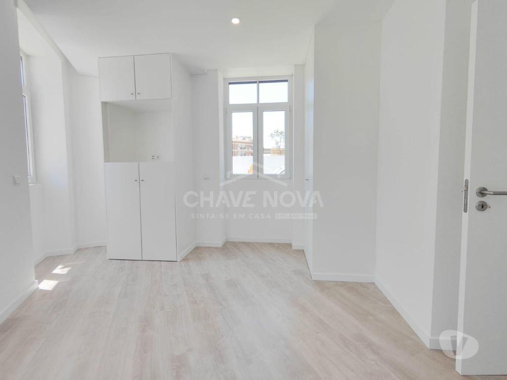 Apartamentos a venda Aveiro - Fotos para Aveiro-Apartamento T2, novo, no Centro de Esgueira (AVR 00539)