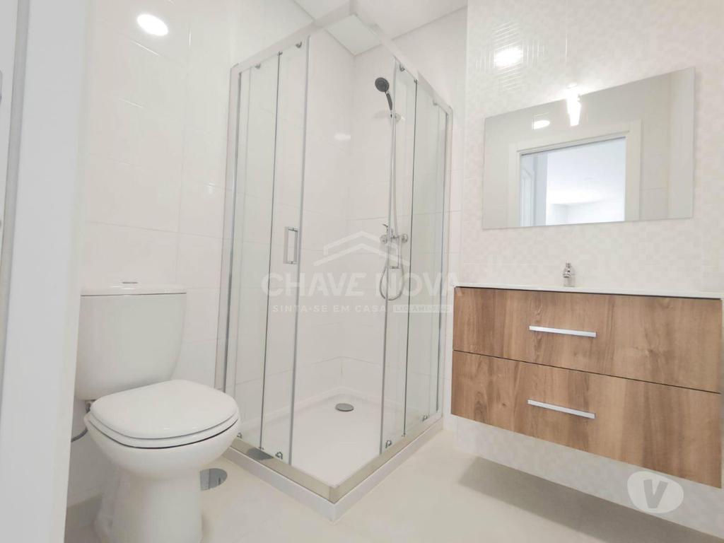 Apartamentos a venda Aveiro - Fotos para Aveiro-Apartamento T2, novo, no Centro de Esgueira (AVR 00539)