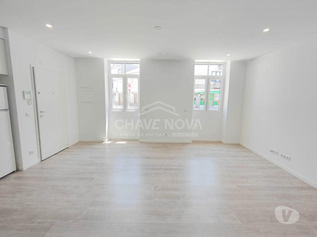 Apartamentos a venda Aveiro - Fotos para Aveiro-Apartamento T2, novo, no Centro de Esgueira (AVR 00539)
