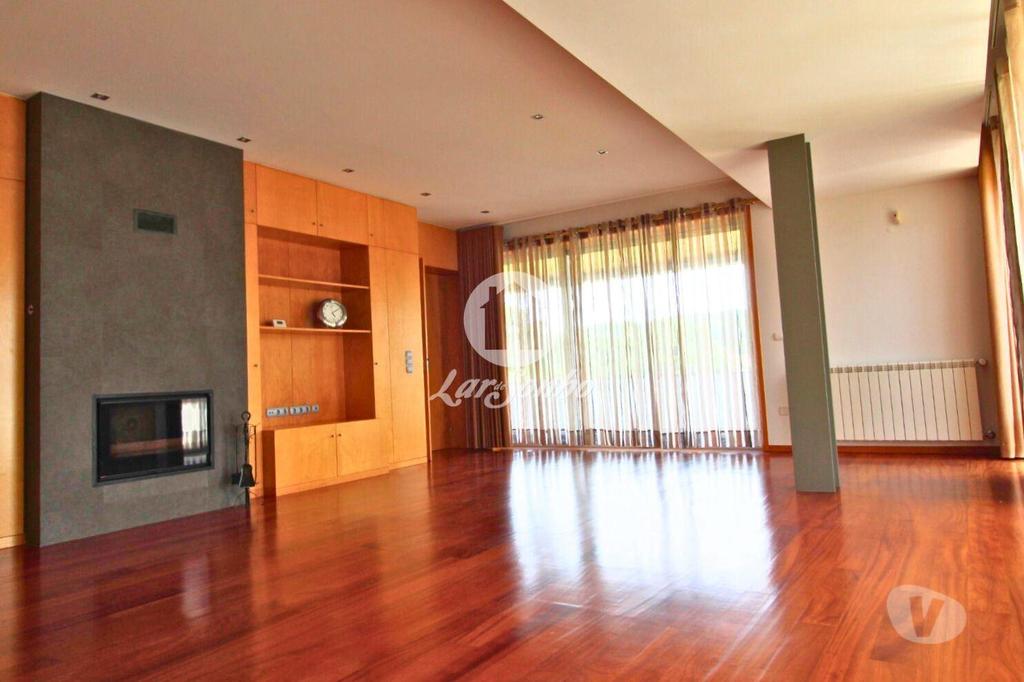 Apartamentos a venda Esposende - Fotos para Esposende-Moradia T4 individual (265-M-01492)
