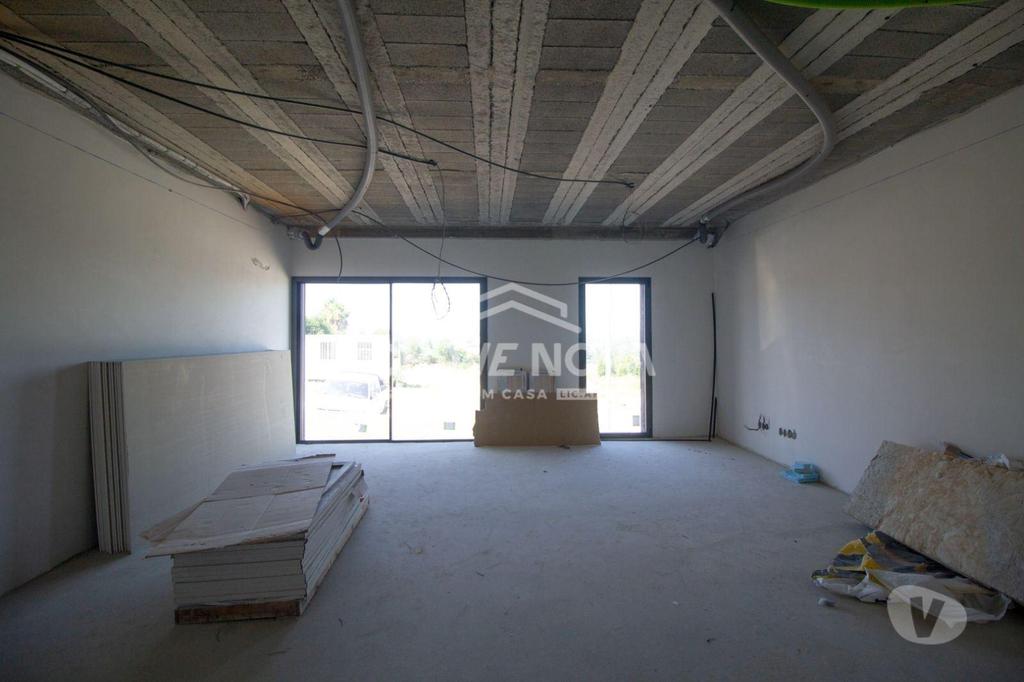 Apartamentos a venda Vila Nova de Gaia - Fotos para T1 Novo c Lugar de Garagem em Avintes (GN 01468)