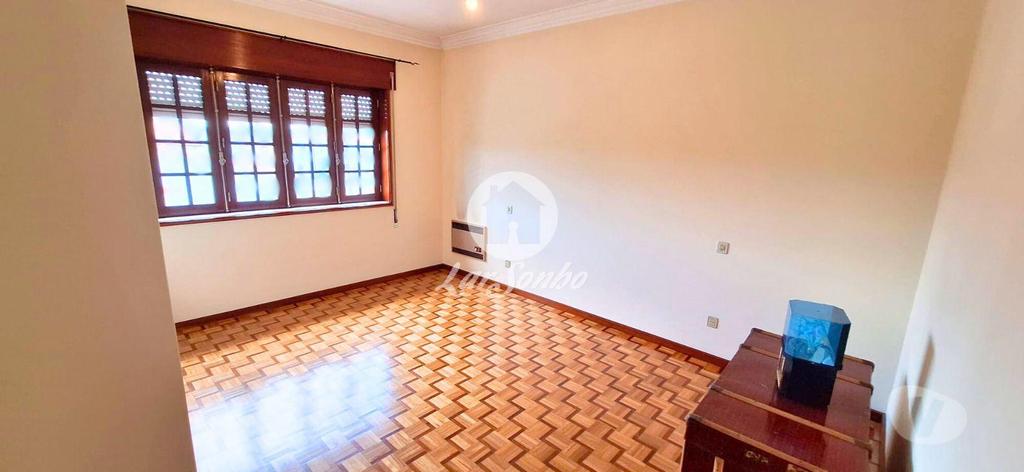 Apartamentos a venda Barcelos - Fotos para Barcelos-Moradia Barcelos (265-M-01573)