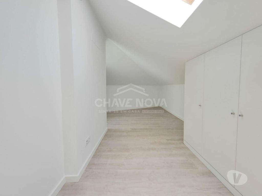 Apartamentos a venda Aveiro - Fotos para Apartamento T2, novo, no centro de Esgueira, com varanda