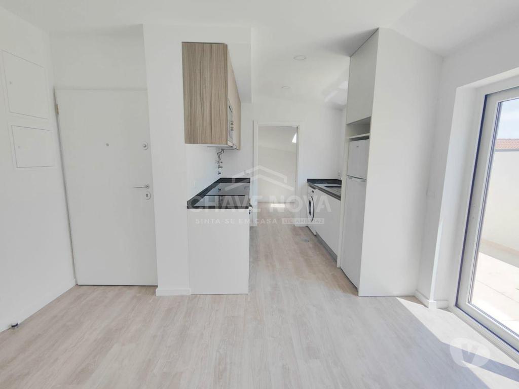 Apartamentos a venda Aveiro - Fotos para Apartamento T2, novo, no centro de Esgueira, com varanda
