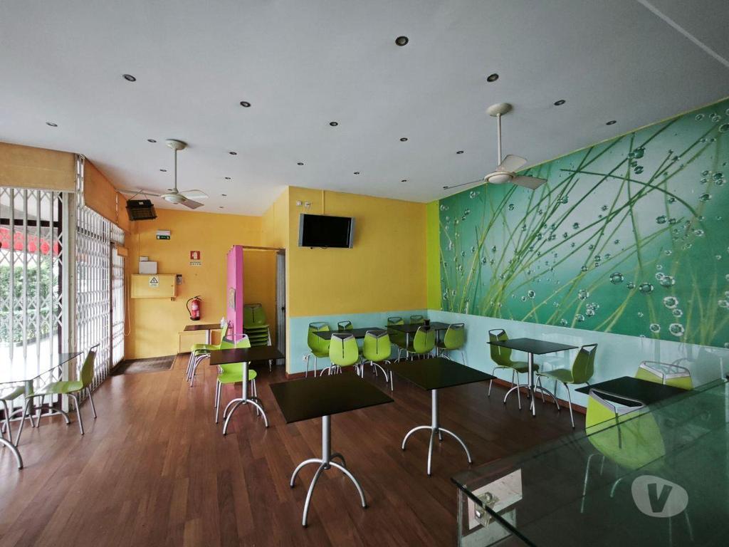 Comprar Loja Vila Nova de Gaia - Fotos para Loja já montada p Cafetaria e Snack-bar- Canelas - V.N.Gaia