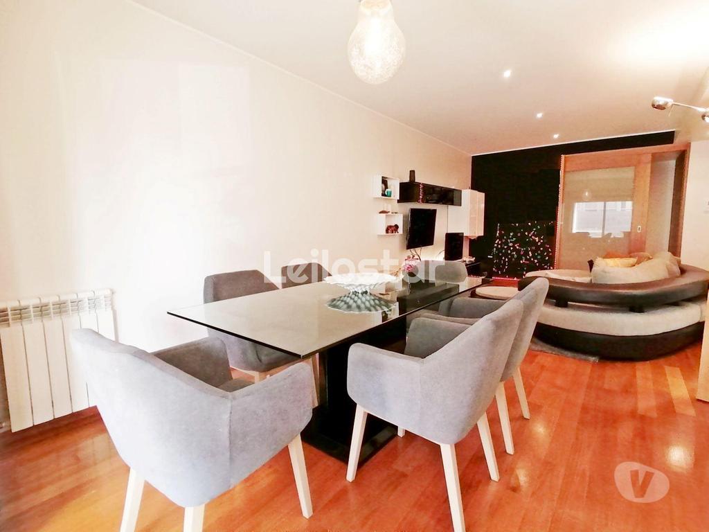 Apartamentos a venda Vila Nova de Gaia - Fotos para Excelente T2+1 Granja - c Varanda e Box (00278)